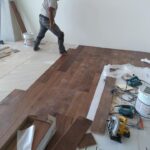 servicio de instalación de piso de madera machiembrado